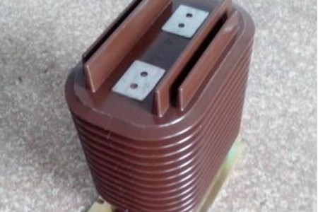 如何區(qū)分電壓互感器和電流互感器？