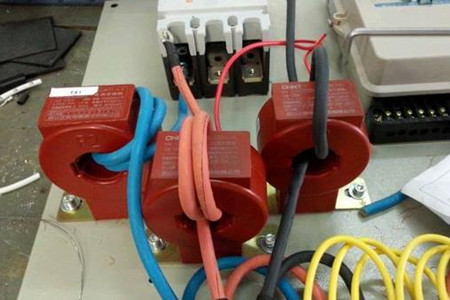 購買電流互感器時需考慮哪些價格因素？